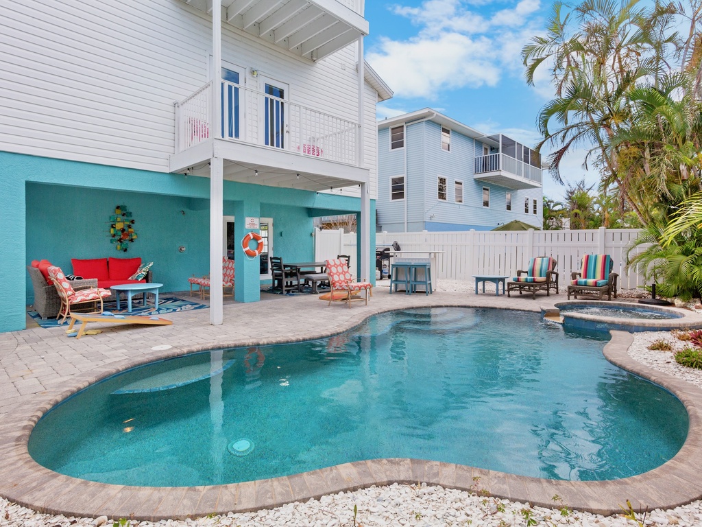 Private Pool and Spa