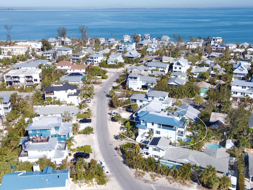 Close walk to the shoreline