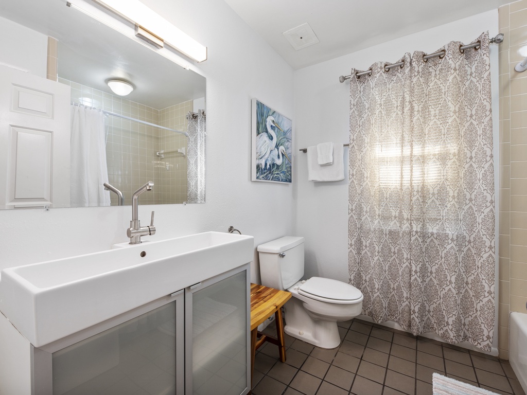 Primary Bedroom, Ensuite bathroom