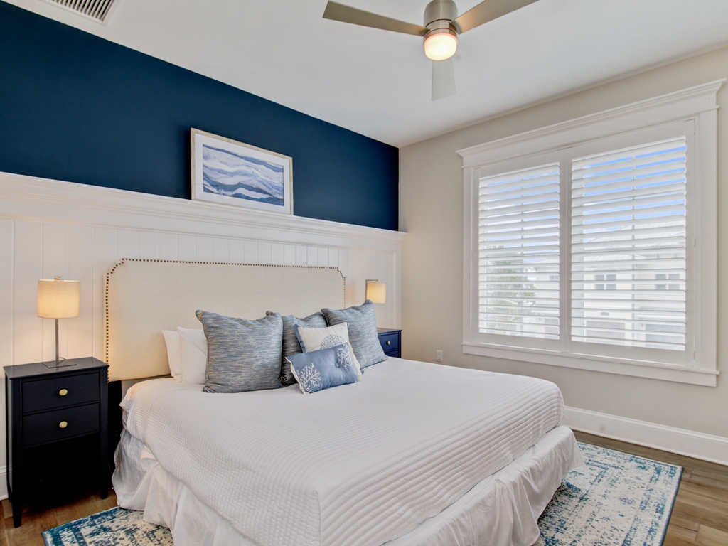 Second Bedroom - King