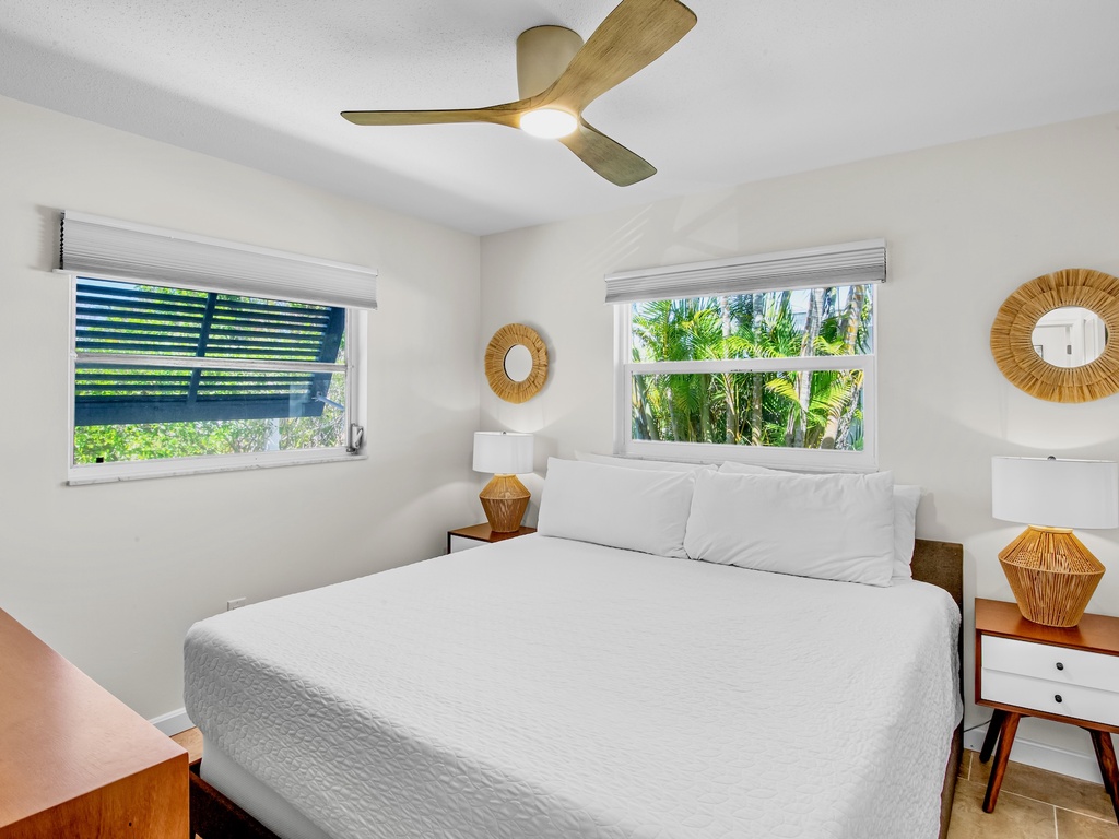 Second Bedroom, King