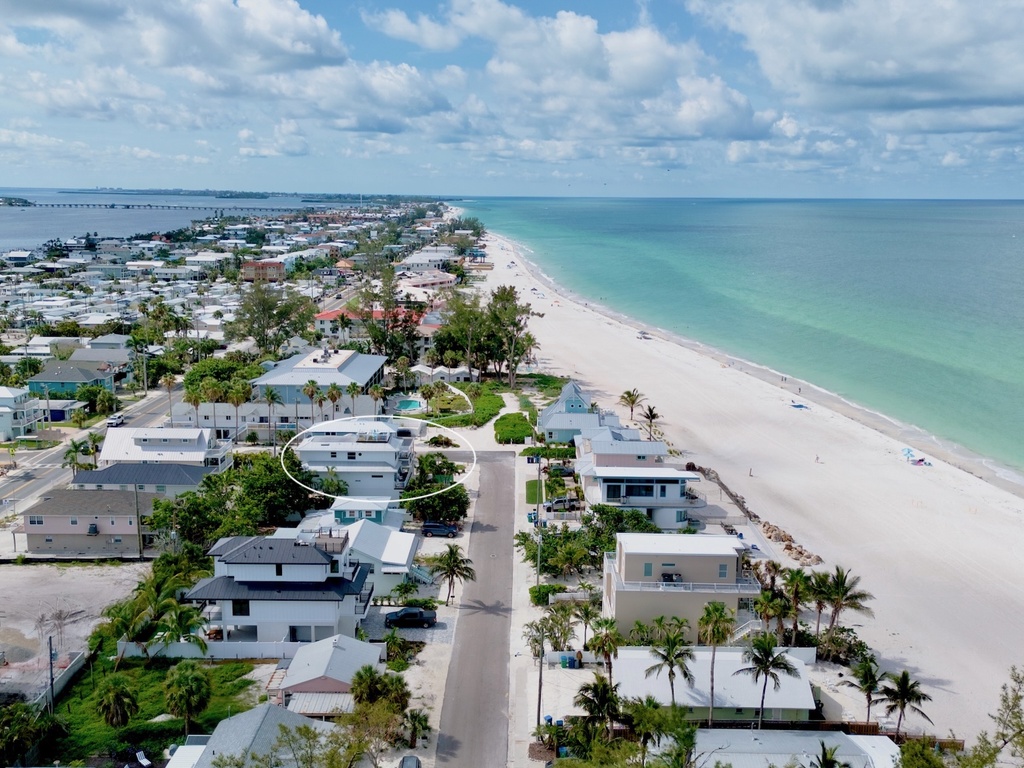 Avalon by AMI Locals