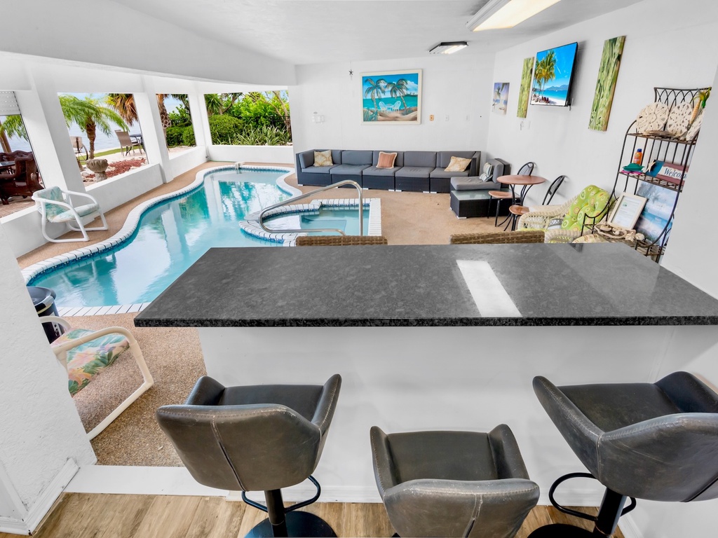 Poolside Breakfast Bar