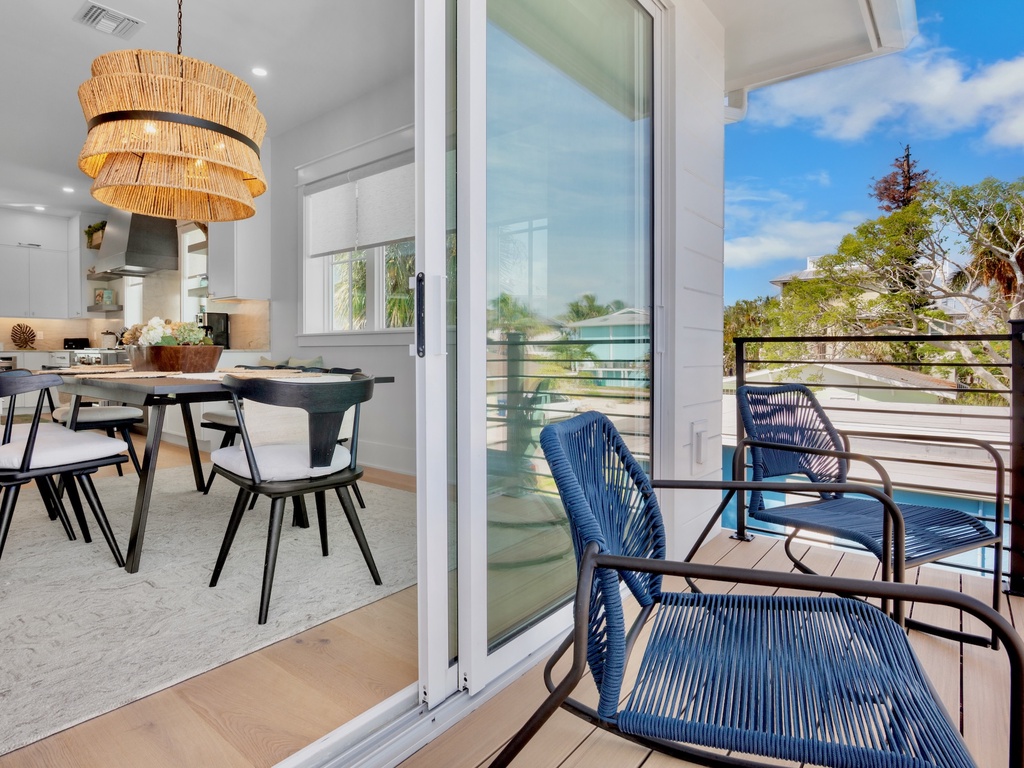 Dining Area with Balcony Access