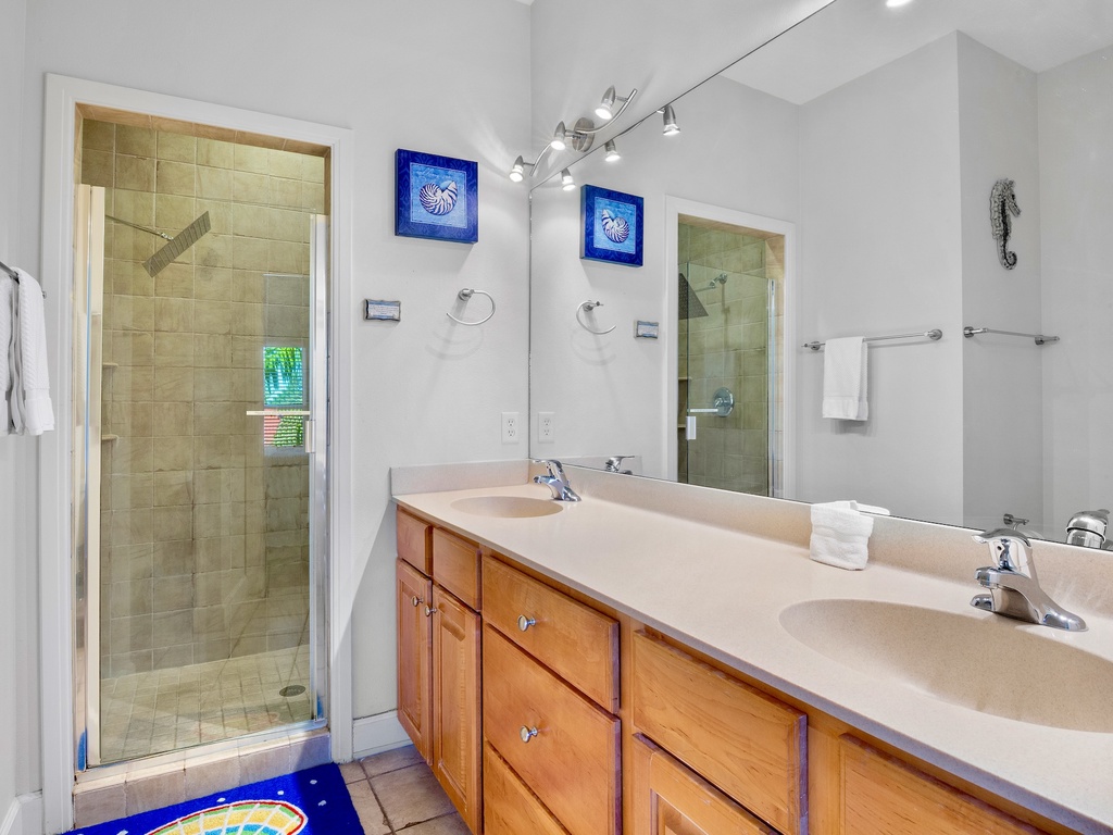 Primary Bedroom, Ensuite Bathroom