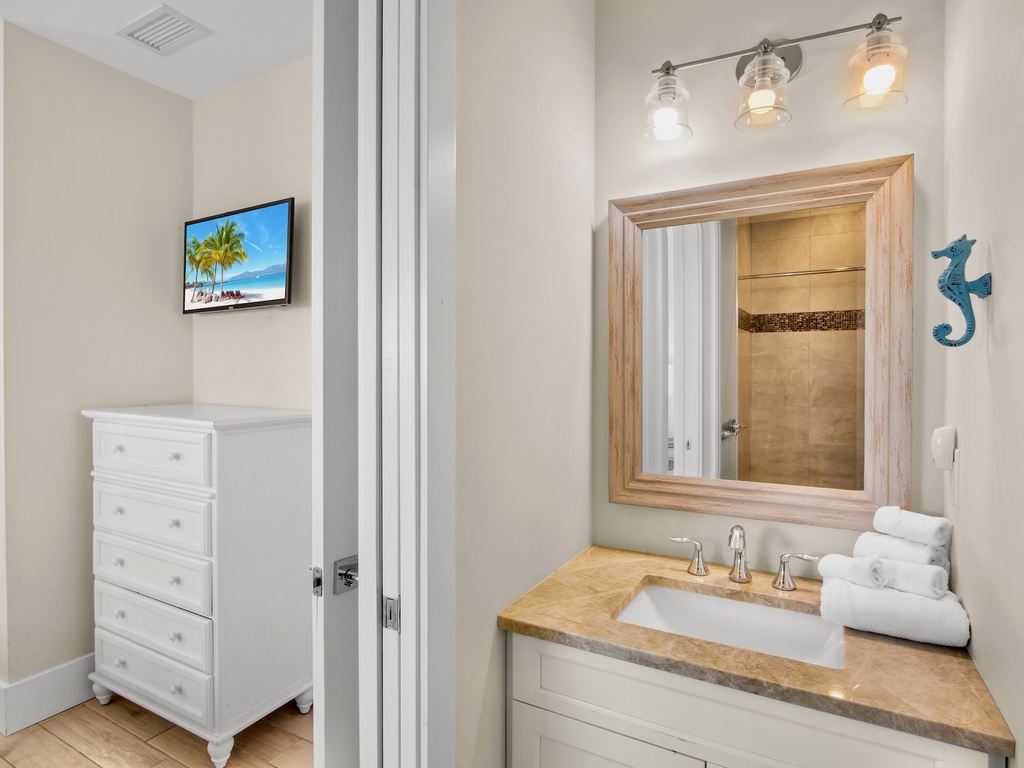 Second Ensuite Bathroom