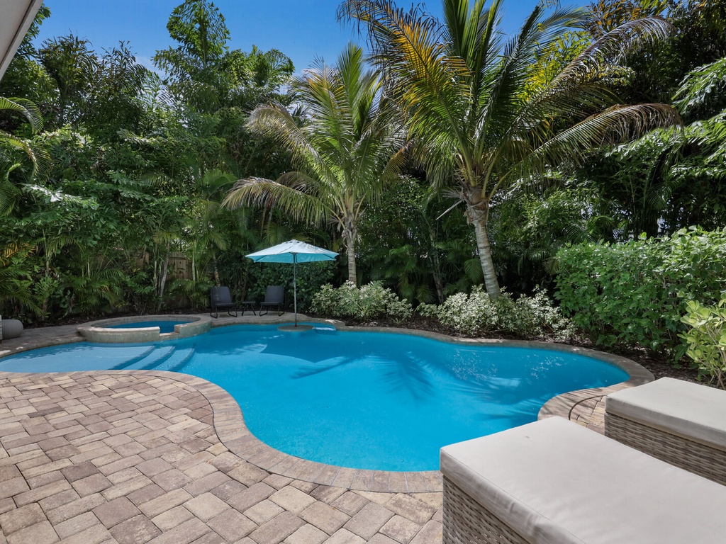 Private Pool