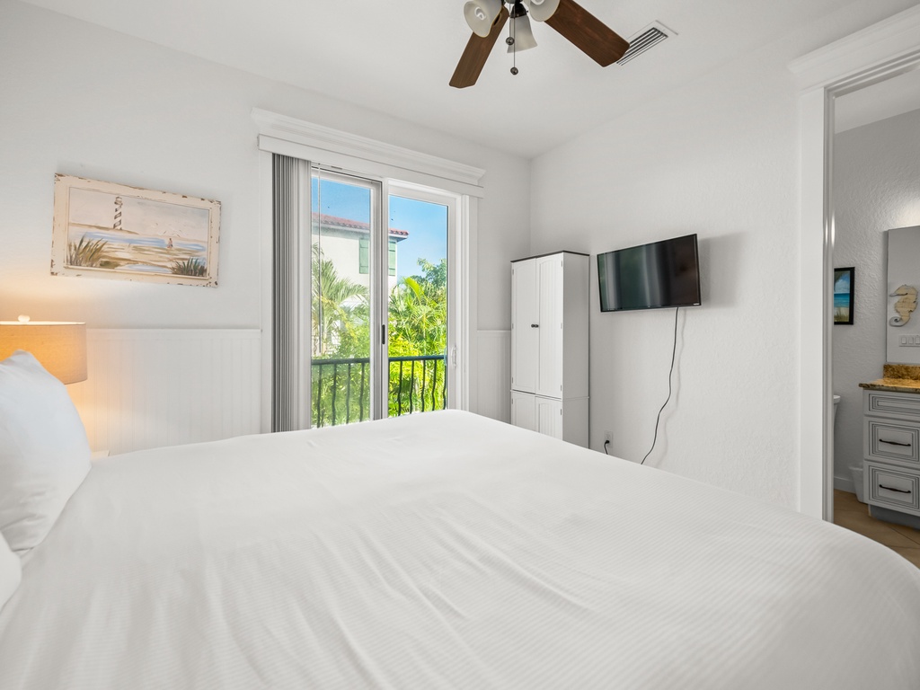 Fourth Bedroom - Pool Views