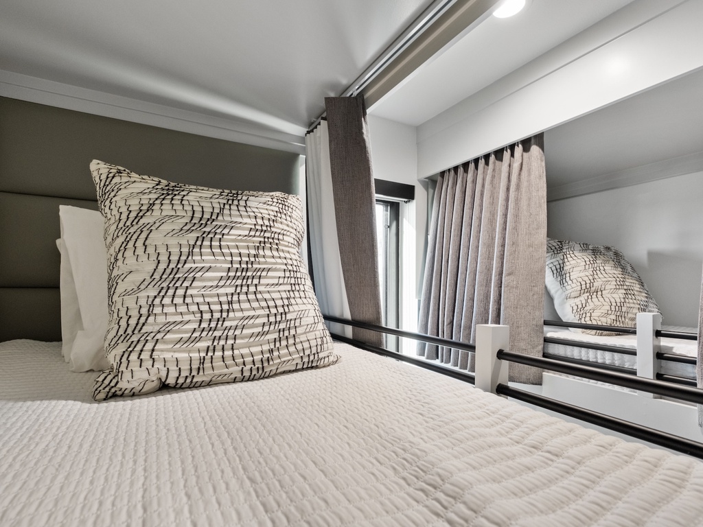 Third Bedroom, Four Twin/Twin Bunks