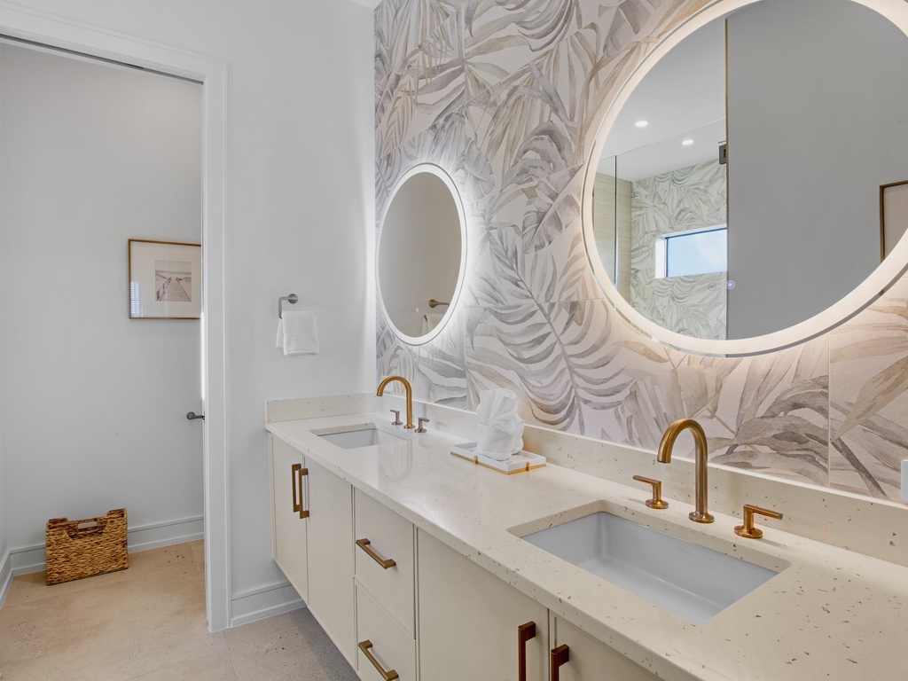 Third Bedroom, Ensuite Bathroom