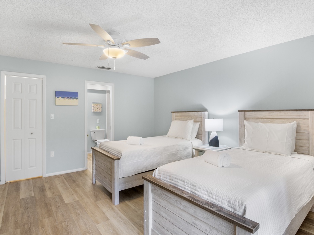 Second Bedroom, Twins