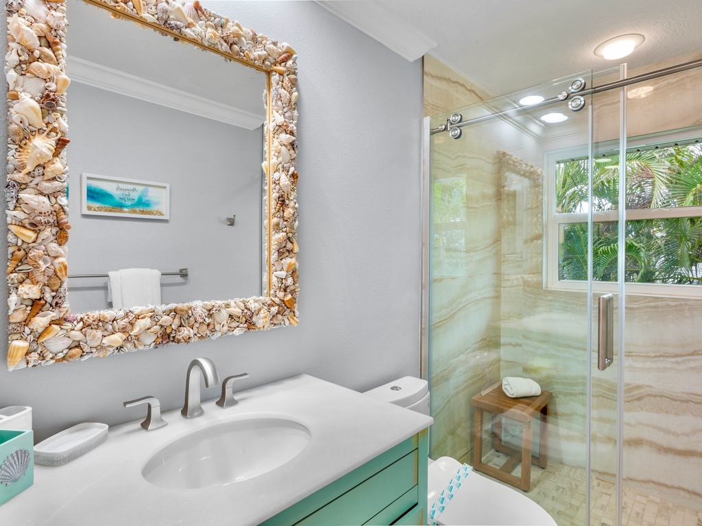 En-suite Bathroom