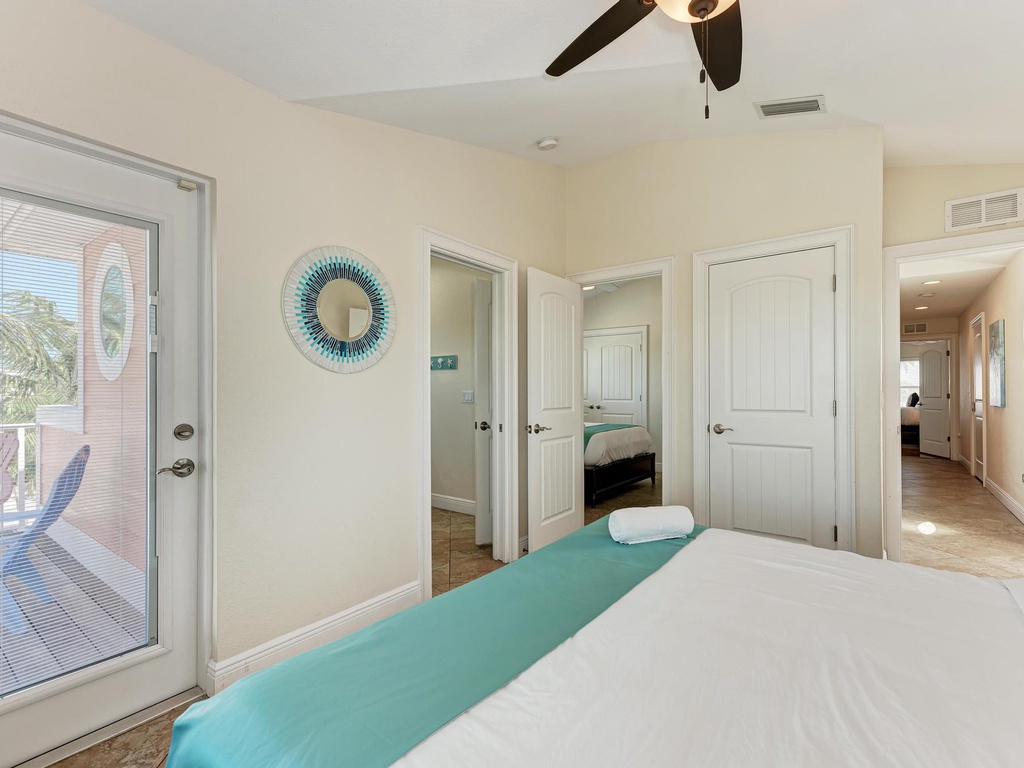 Bedroom - Anna Maria Island Locals