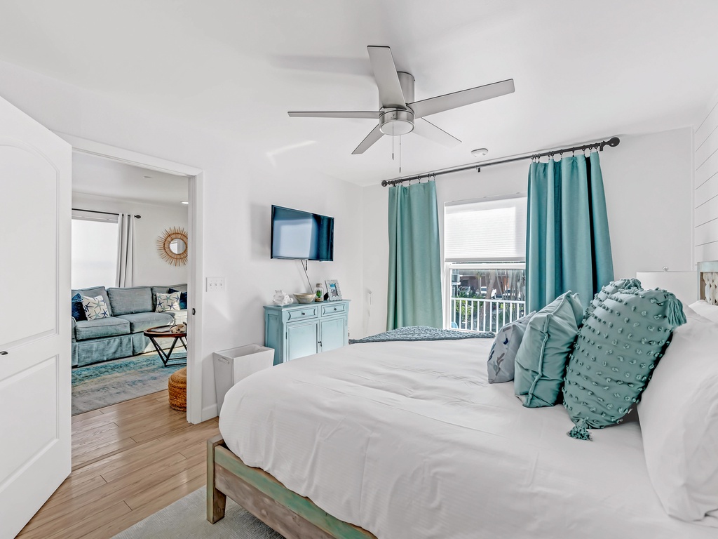 Primary Bedroom - King