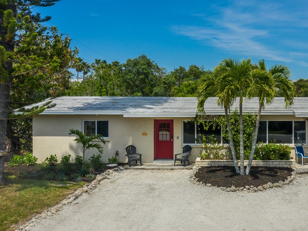 Welcoming main entrance