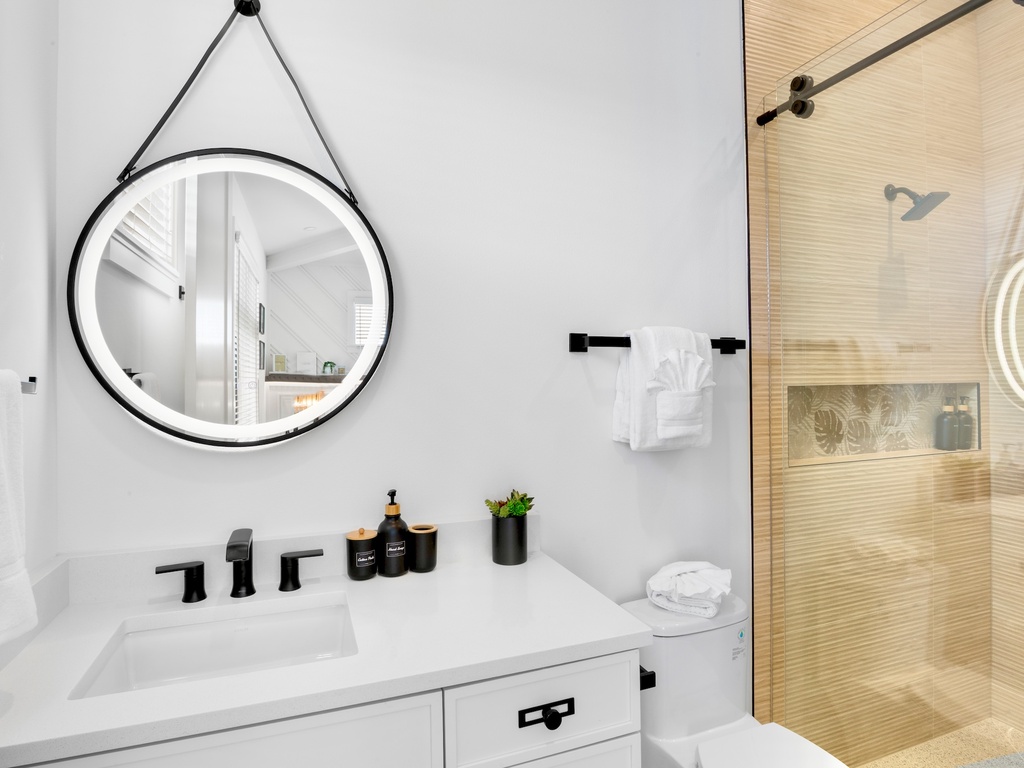 Third Bathroom, Ensuite