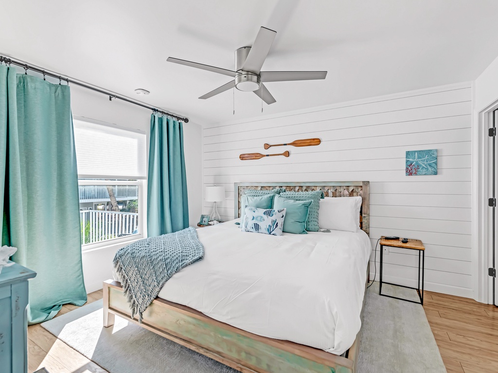 Primary Bedroom - King