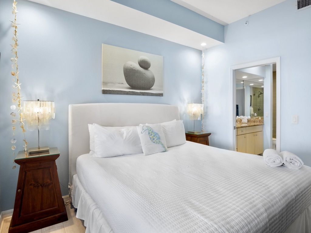 Primary Bedroom, King