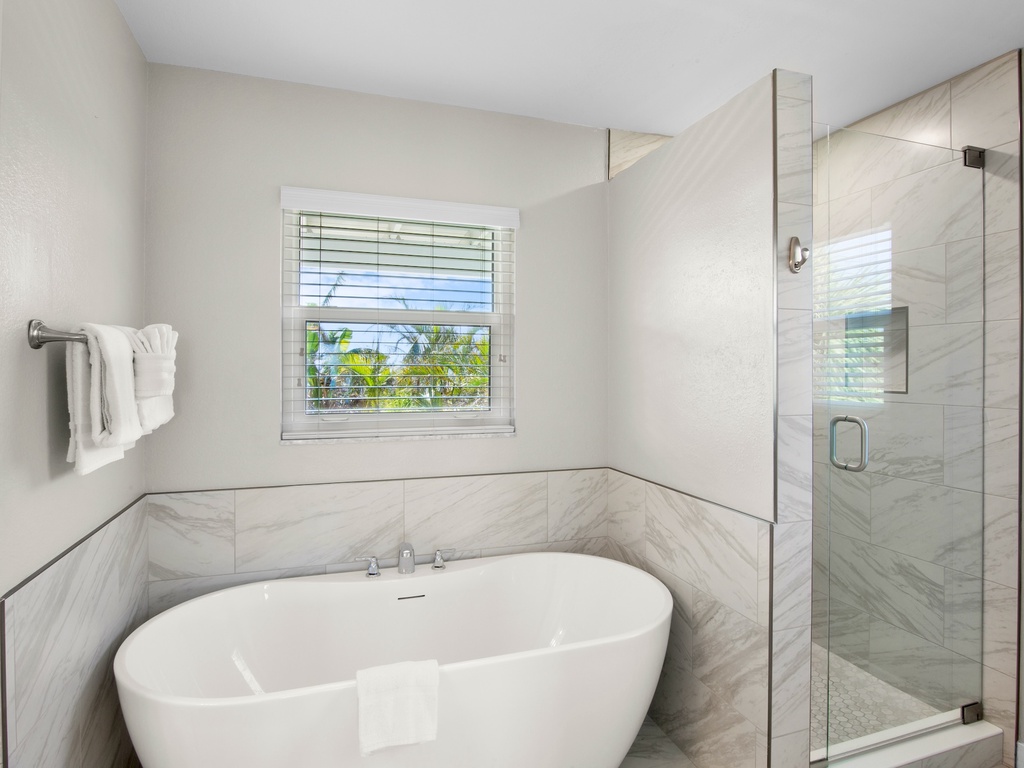 Primary Bathroom, Ensuite