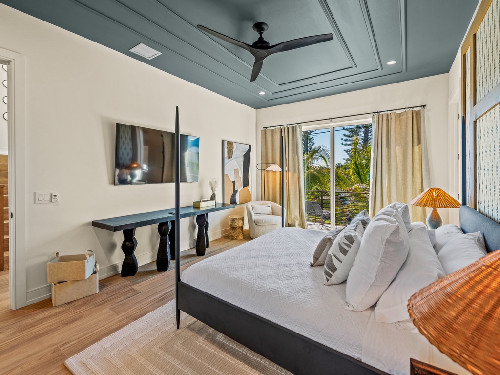 Primary Bedroom - King