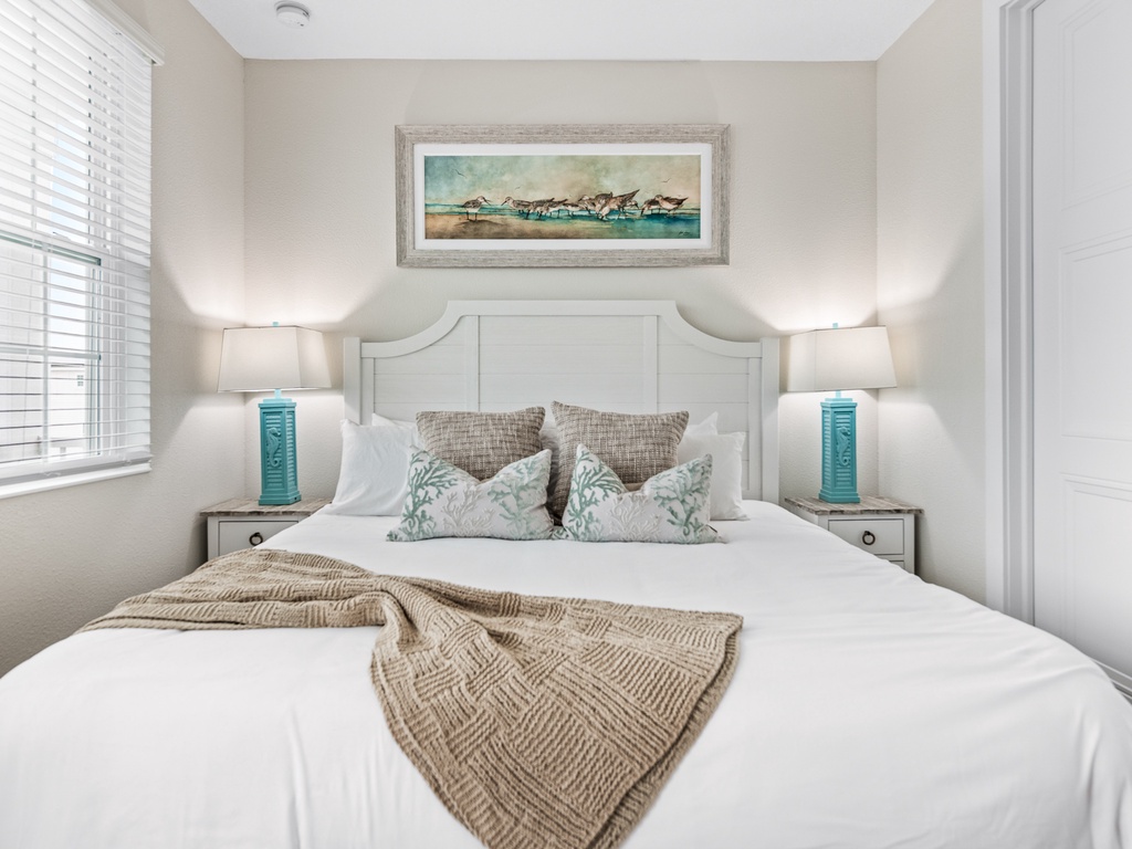 Second Bedroom, King