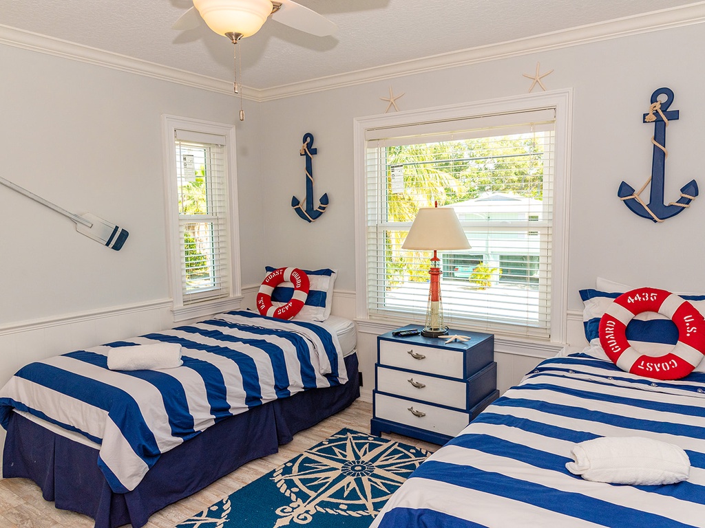 Third Bedroom, Second Floor: Two Twins