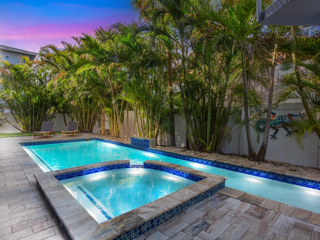 Private Pool and Spa