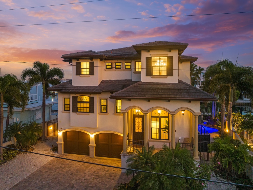 House Exterior - A Pirate's Dream