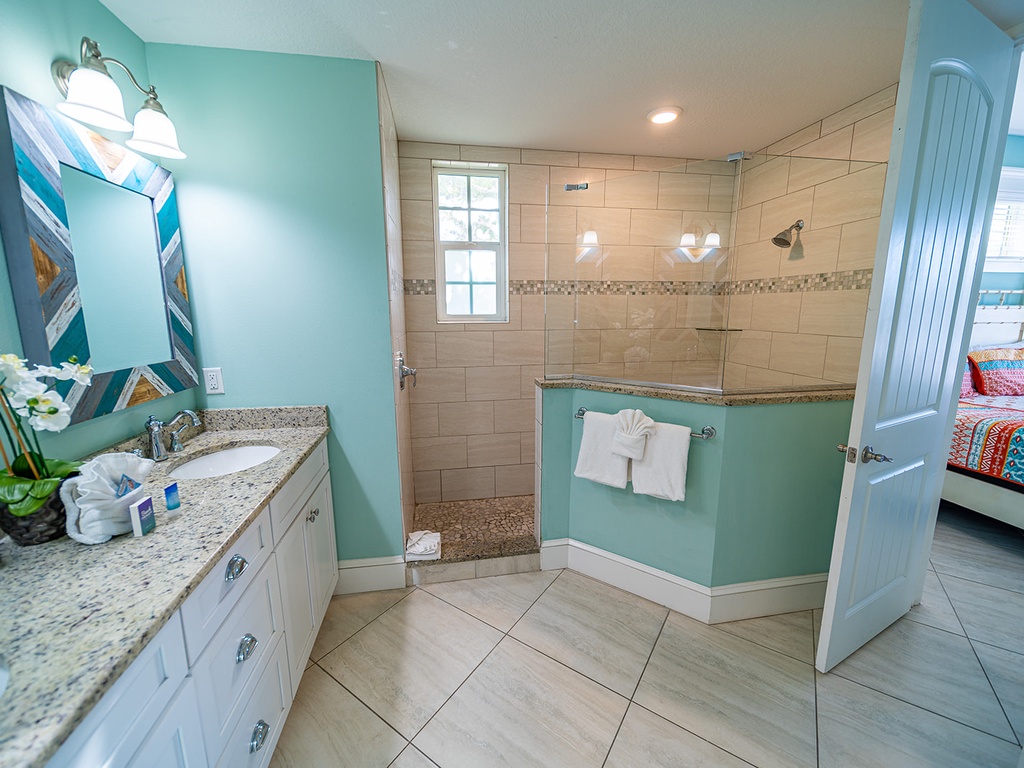 Primary En-Suite