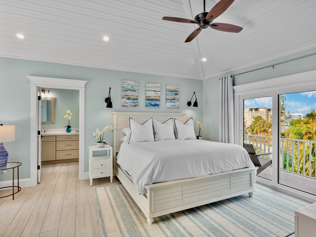 Primary Bedroom, King with Balcony Access