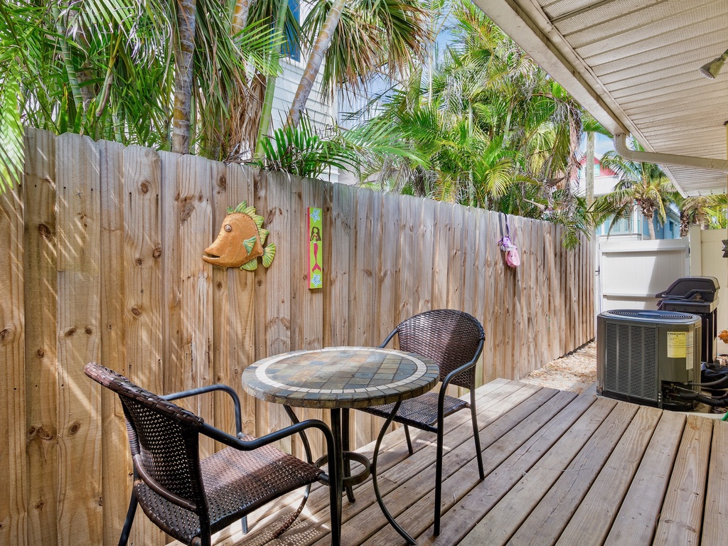 Private patio with outdoor dining