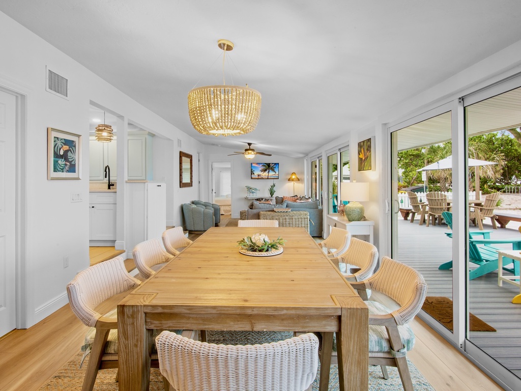 Dining - First Floor