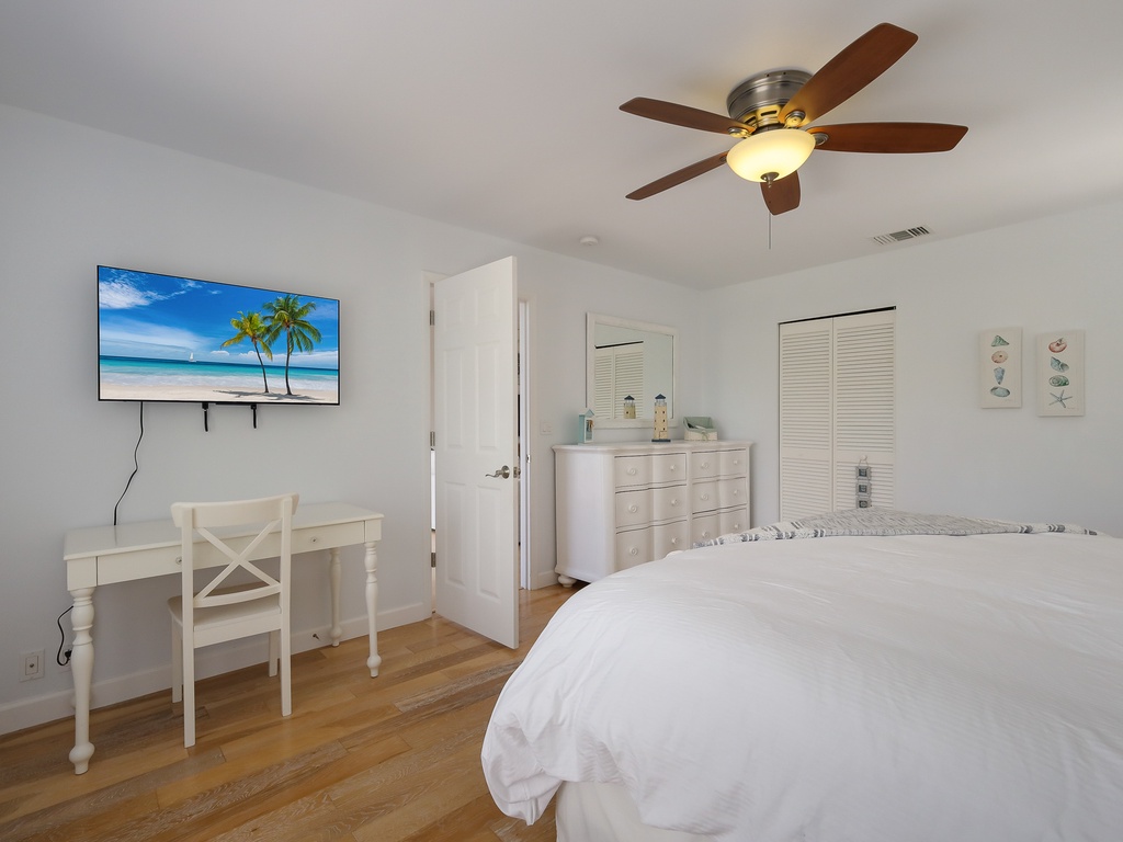 Primary Bedroom - King