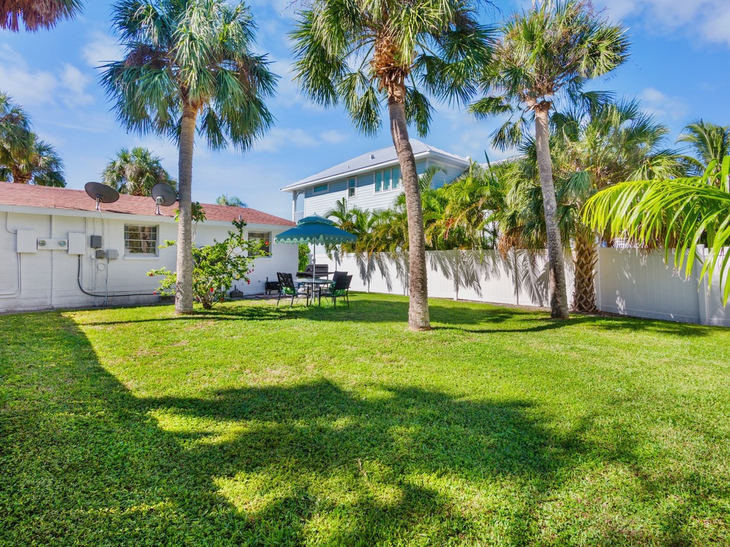 Gulf Haven by AMI Locals