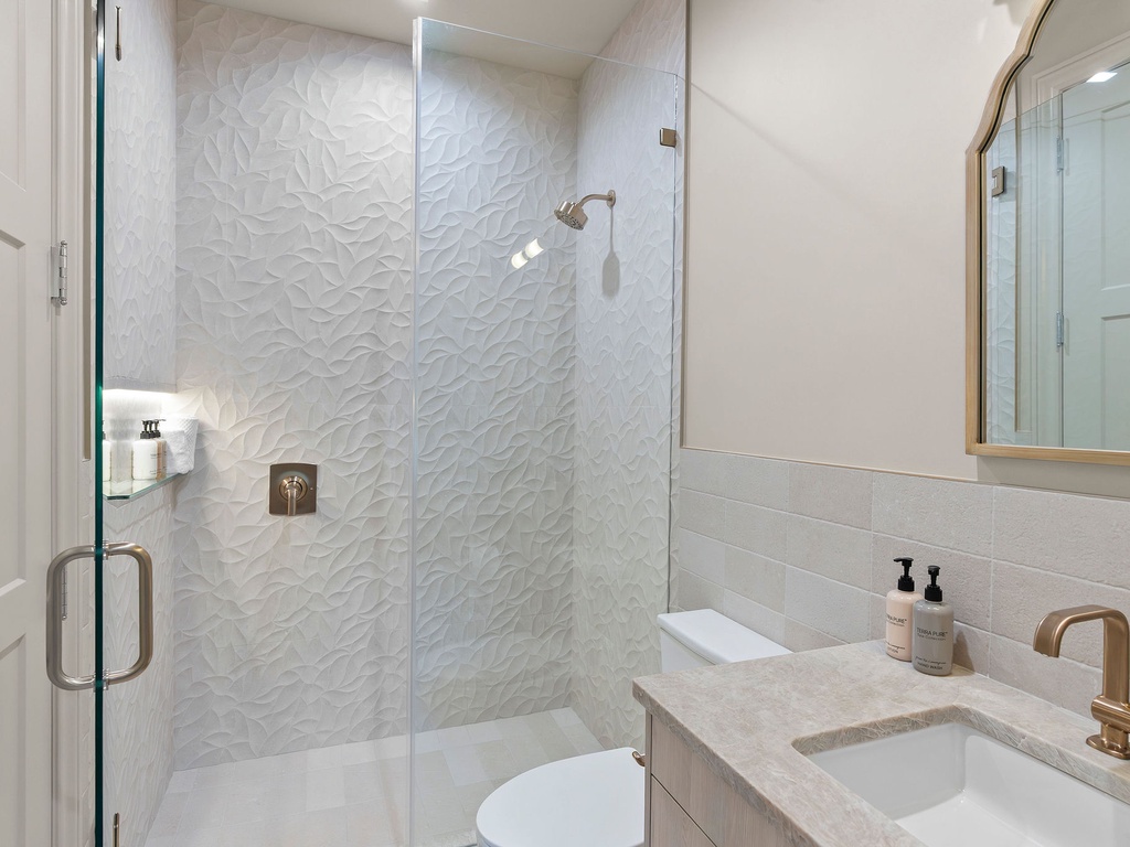 Fourth Bedroom Ensuite Bathroom