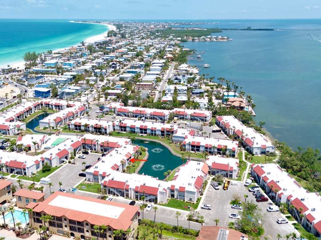 Runaway Bay Unit 273 by Anna Maria Vacations