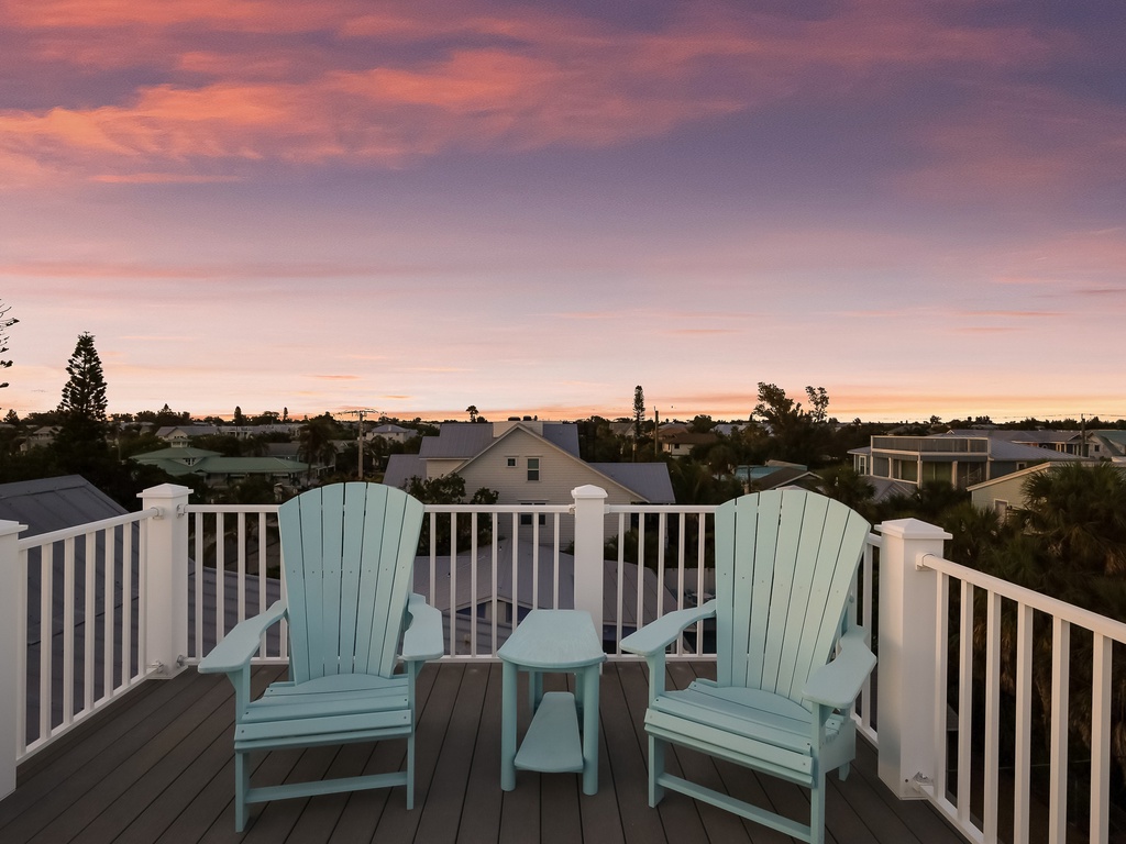Rooftop Deck