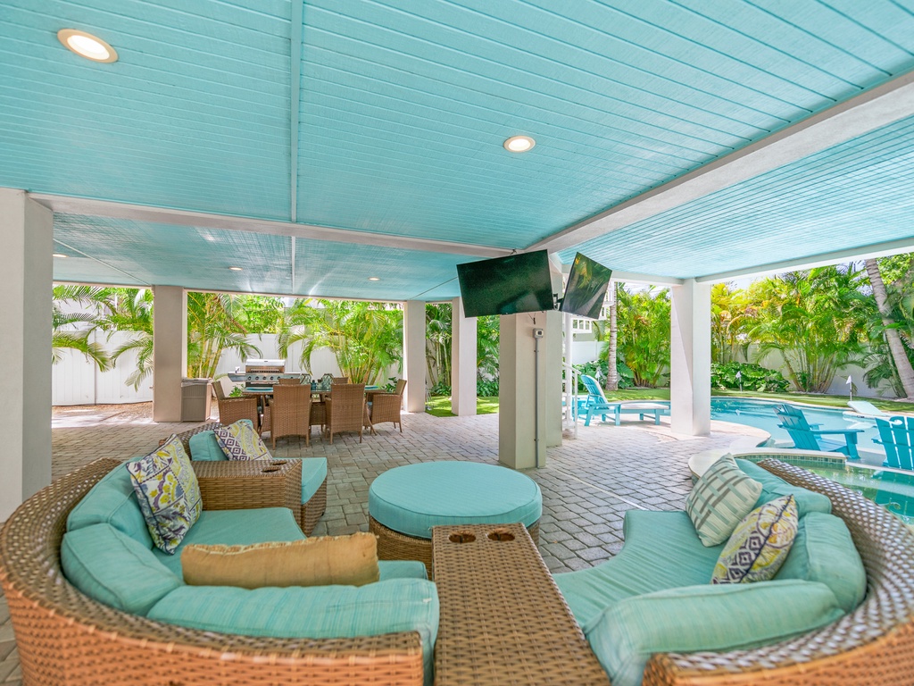 Outdoor Living Area