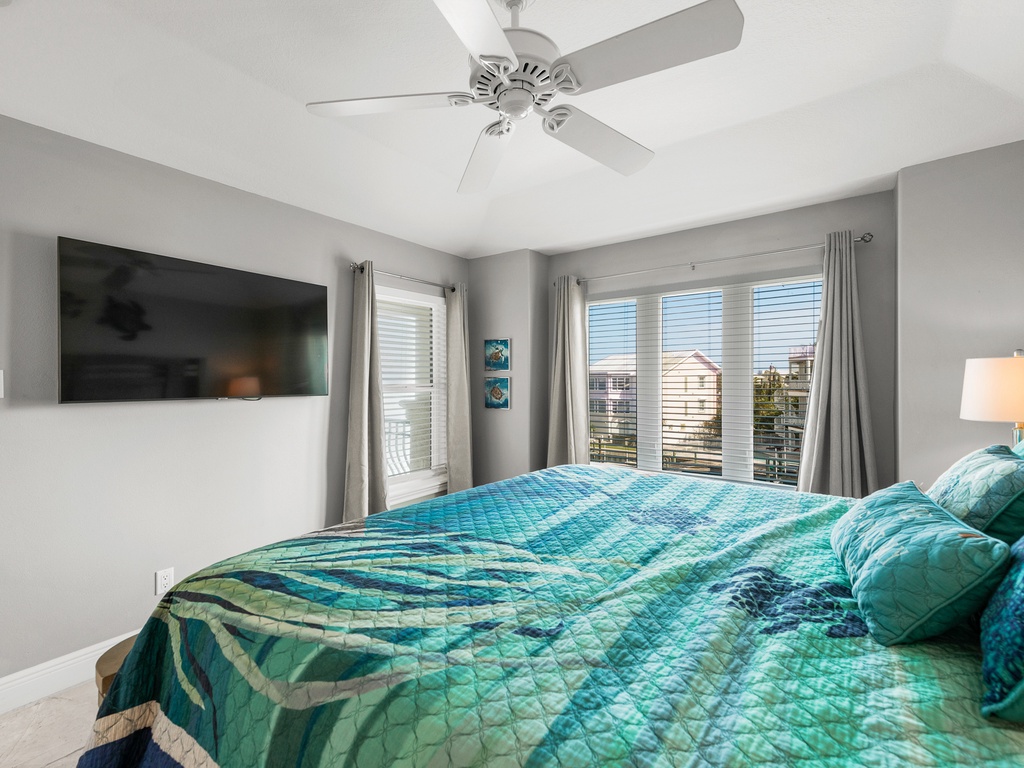 Second Bedroom, King