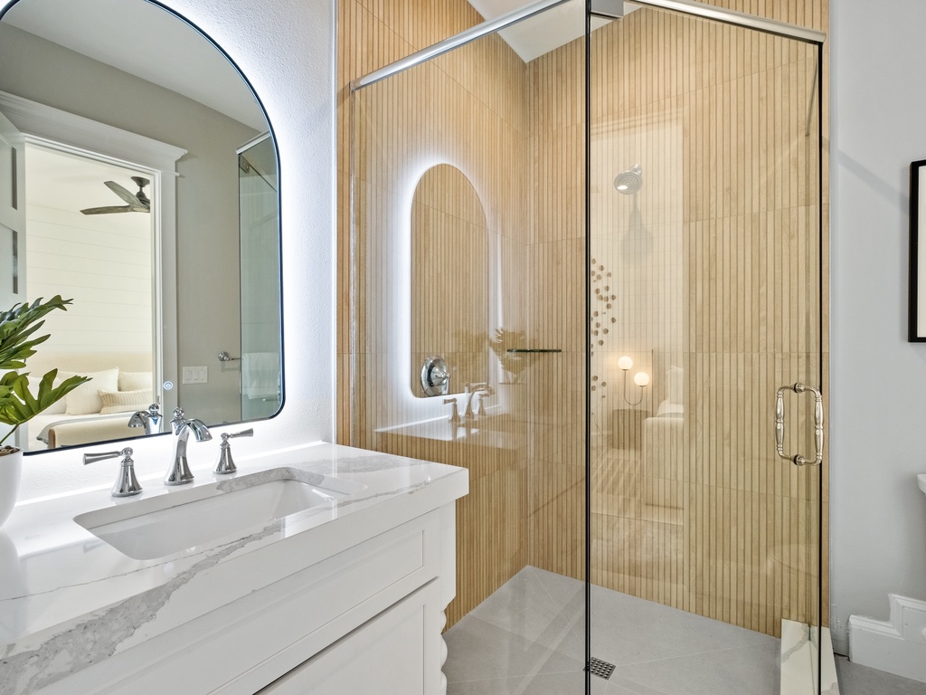 Fourth Bathroom, Ensuite