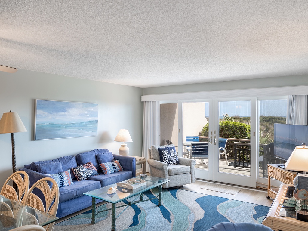 Featured Property Beachwalk 112
