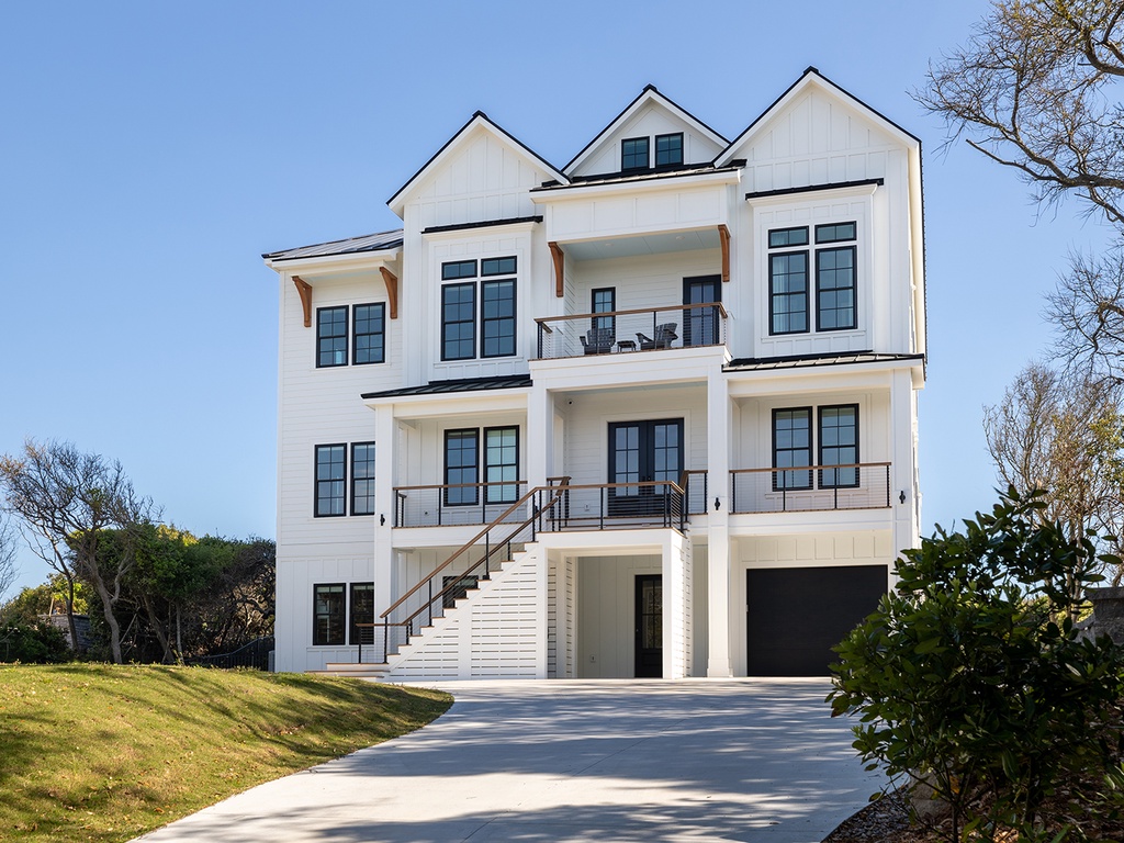 Featured Property Salt & Light