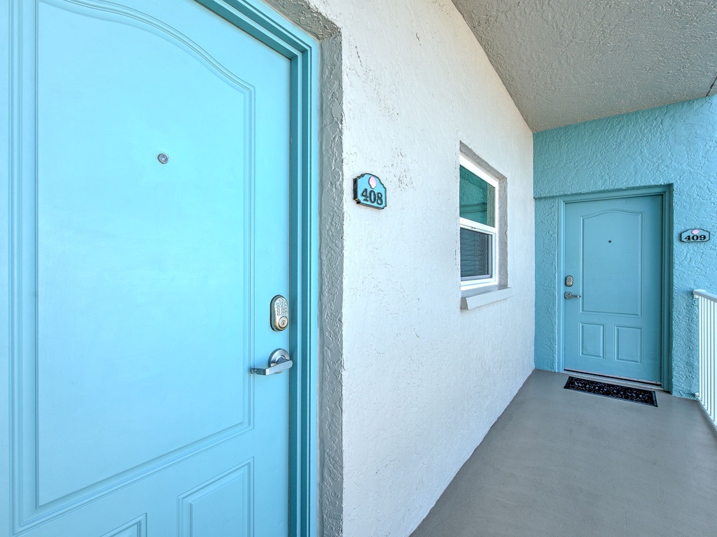 23-web-or-mls-JCResorts RS408 Door Redington Shores-1 - Copy