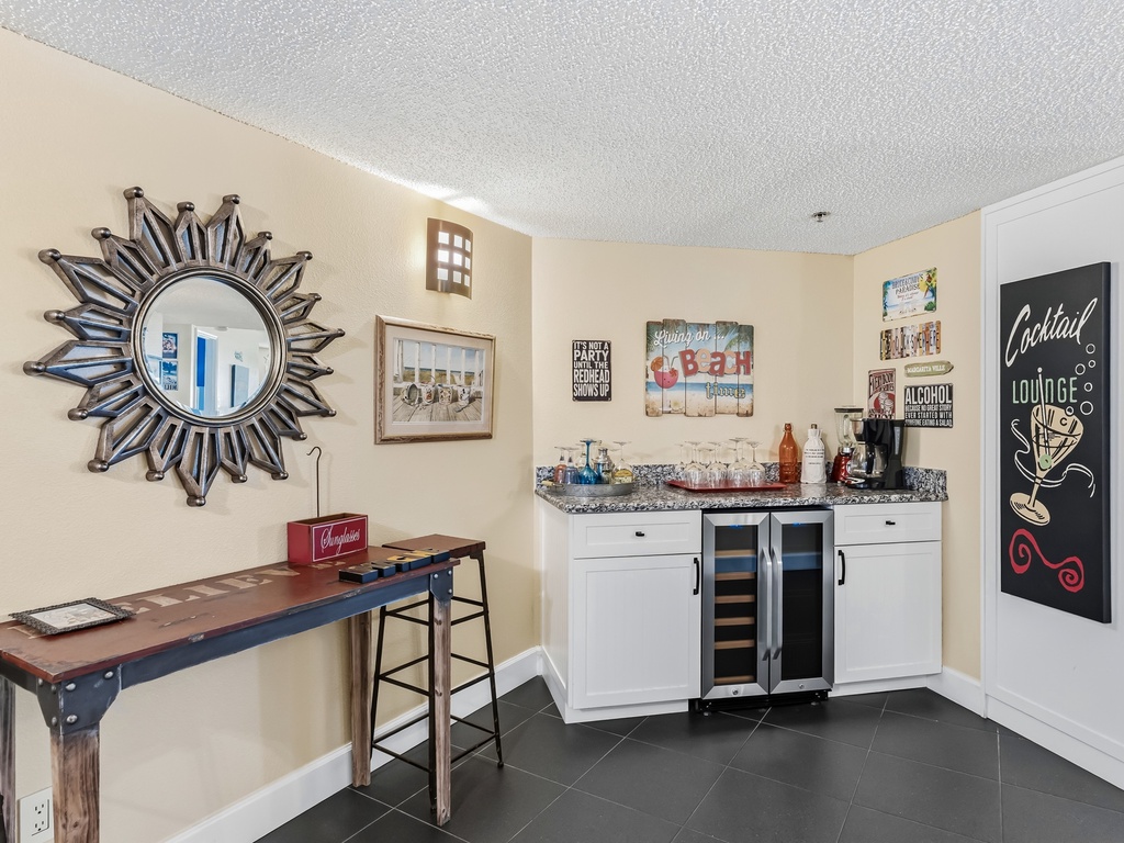 JC Resorts Beach Palms 409 Kitchen Indian Shores-5(2048 Pixels)36