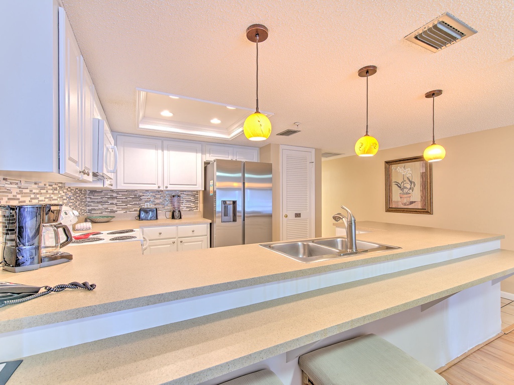 16 -web-or-mls-JCResorts RS408 Kitchen Redington Shores-3 - Copy