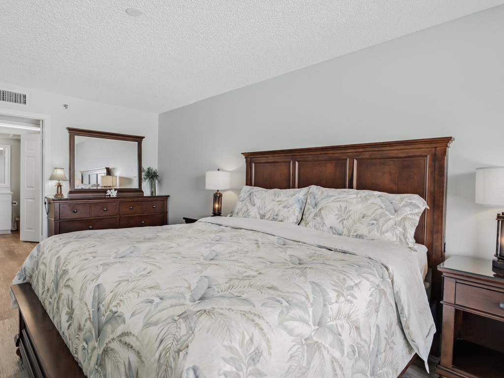 JC Resorts Sand Dollar 203 Bedroom 1 Indian Shores-3(2048 Pixels)23