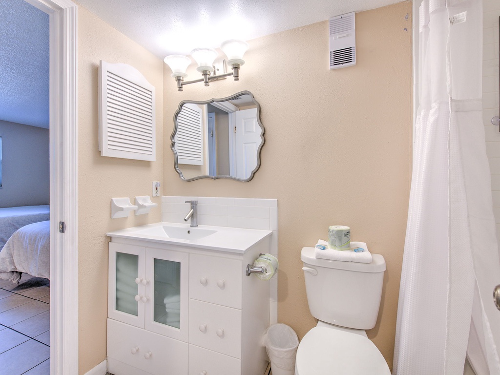 26-web-or-mls-JCResorts Ram Sea RS102 Bed 1 N Redington Shores-6