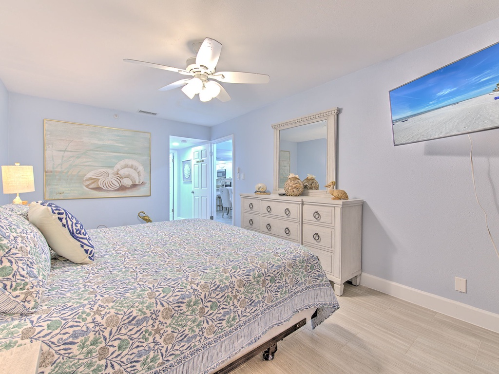 26-web-or-mls-JCResorts Ram Sea RS107 Bed 1 N Redington Shores-3