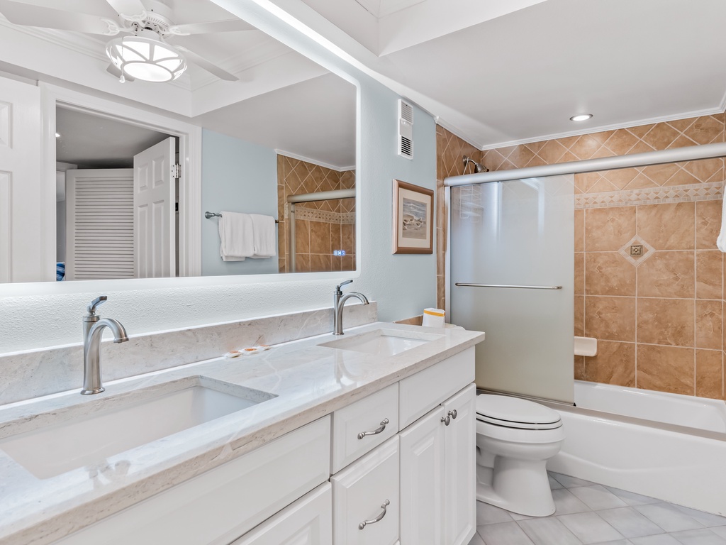 JC Resorts Sand Dollar 510 Bathroom 2 Indian Shores-1(2048 Pixels)36