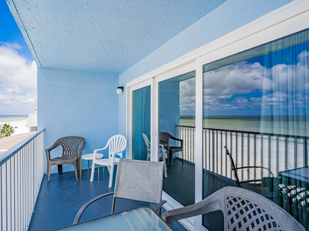 JC Resorts Sand Dollar 409 Balcony Indian Shores-6(2048 Pixels)7